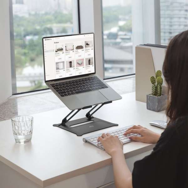 ACT AC8140 Összecsukható alumínium laptop állvány fokozatmentes magasságállítással