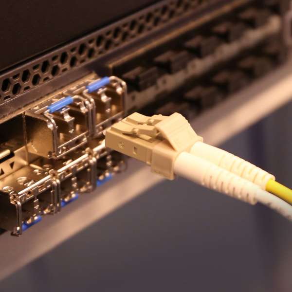 ACT LSZH Multimode 50/125 OM3 fiber cable duplex with LC and SC connectors 3m Blue