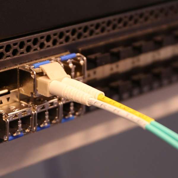 ACT LSZH Multimode 50/125 OM5 fiber cable duplex with LC and SC connectors 1m Green