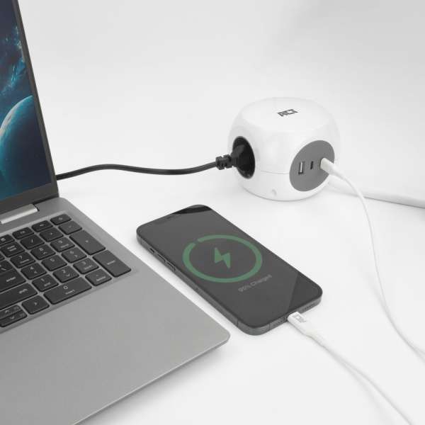 ACT Power Strip Cube F Socket Hálózati Elosztó 3DIN 1,5m White
