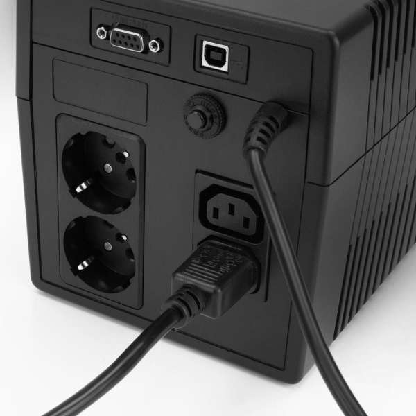 ACT Powercord C13 - C14 1,8m Black