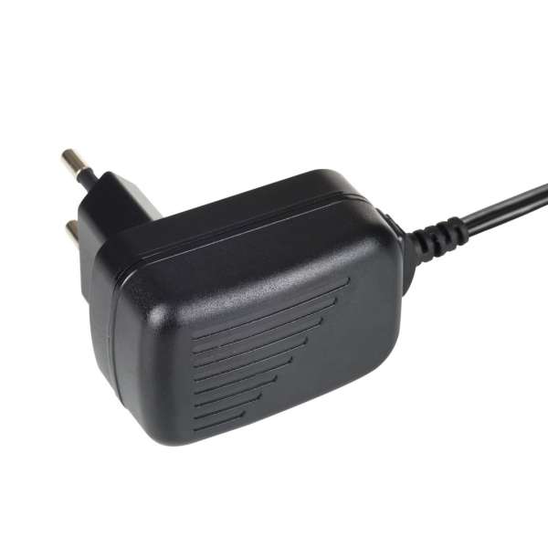 Akyga AK-TB-33 Adapter 5V/2A 10W Black