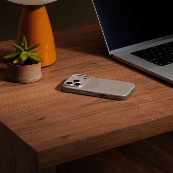 Apple Beats iPhone 17 Pro Rugged Case with MagSafe and Camera Control Alpine Grey