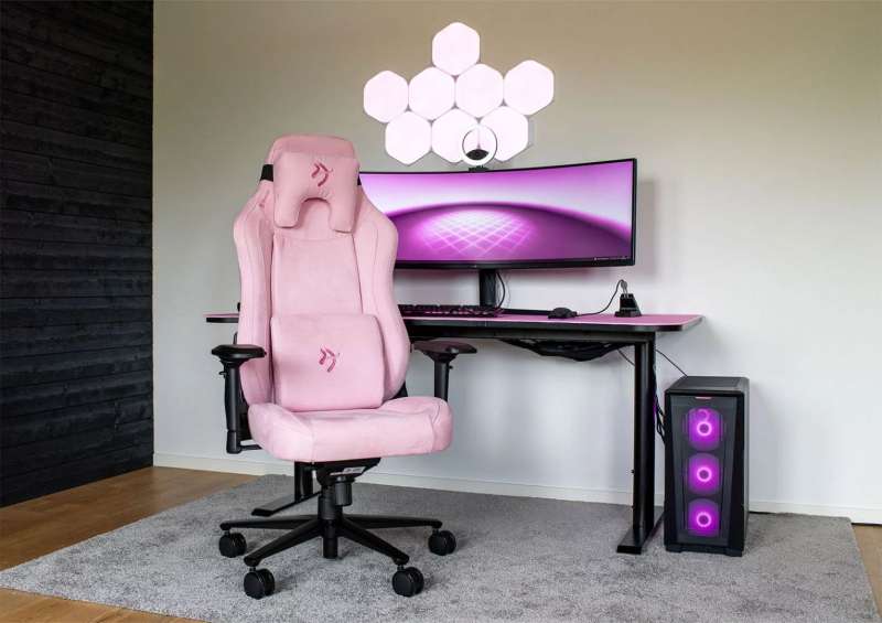 Arozzi Vernazza Supersoft Fabric Gaming Chair Pink
