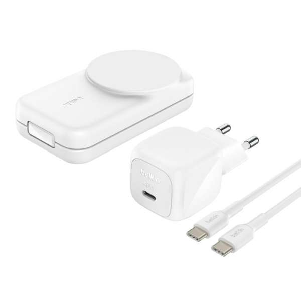 Belkin UltraCharge 25W Qi2 magnetic 3-in-1 Charger White
