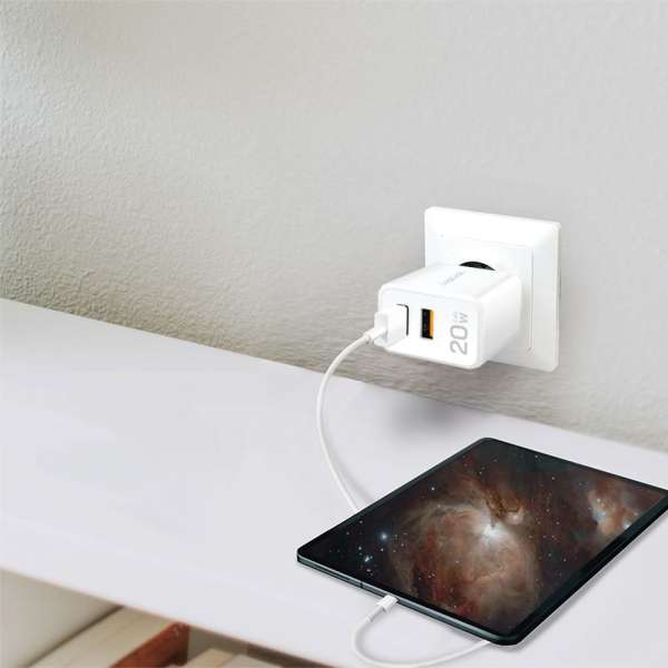 Logilink USB-A/C charger 20W GaN 2-port 1x USB-C (PD) 1x USB-A White