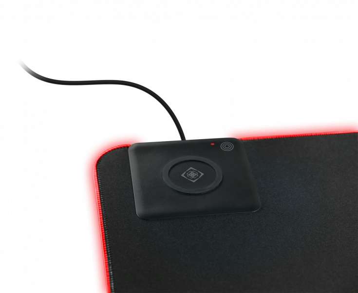 Deltaco GAM-092 Gaming Extra wide RGB with wireless charging Egérpad Black