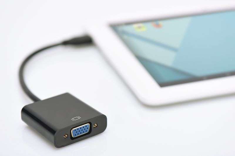 Digitus DA-70460 Micro-HDMI to VGA converter Black
