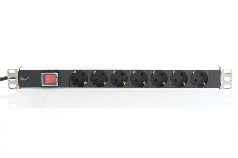 Digitus DN-95402 Túlfeszültségvédő Kapcsolóval 7DIN 2m Black