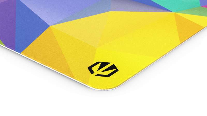 Endorfy Crystal Spectrum L Egérpad Rainbow