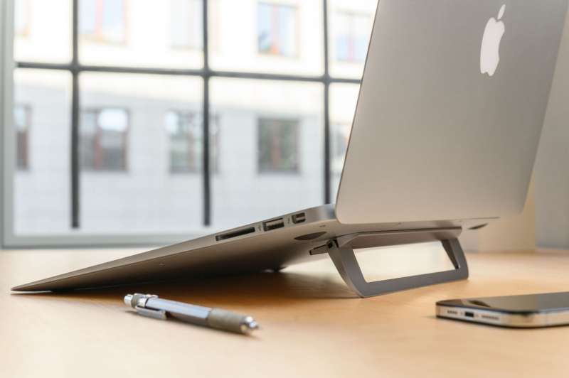 FIXED Frame Mini aluminum notebook illetve tablet állvány Silver
