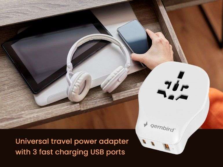 Gembird Universal travel power adapter White