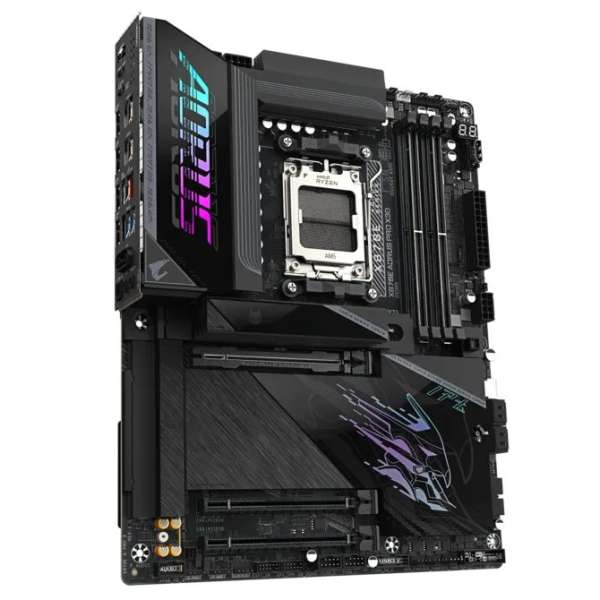 Gigabyte X870E AORUS PRO X3D