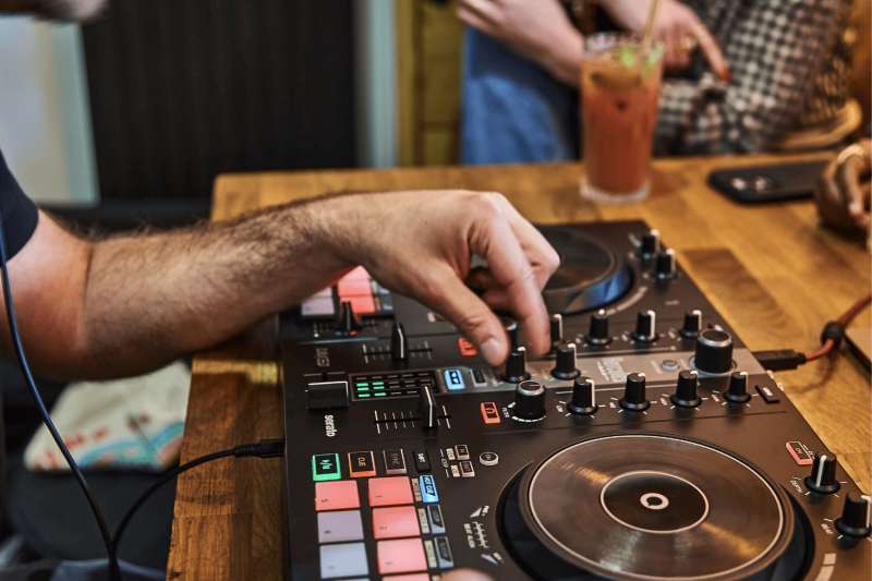 Hercules DJControl Inpulse 300 MK2 Keverőpult Black