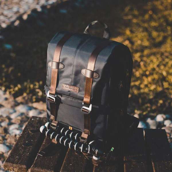 K&F Concept Camera Bag Fits 15,6" Laptop, Tripod, Waterproof, Backpack 20L Dark Brown