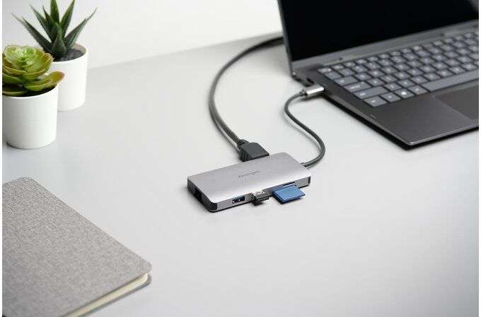 Kensington UH1400P USB-C 8-in-1 Driverless Mobile Hub