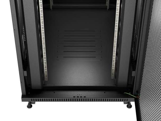 Lanberg 19" 27U Szabadon álló Rackszekrény Black