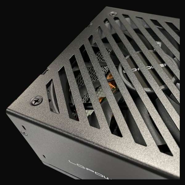 LC Power 750W 80+ Bronze Integrator Pro