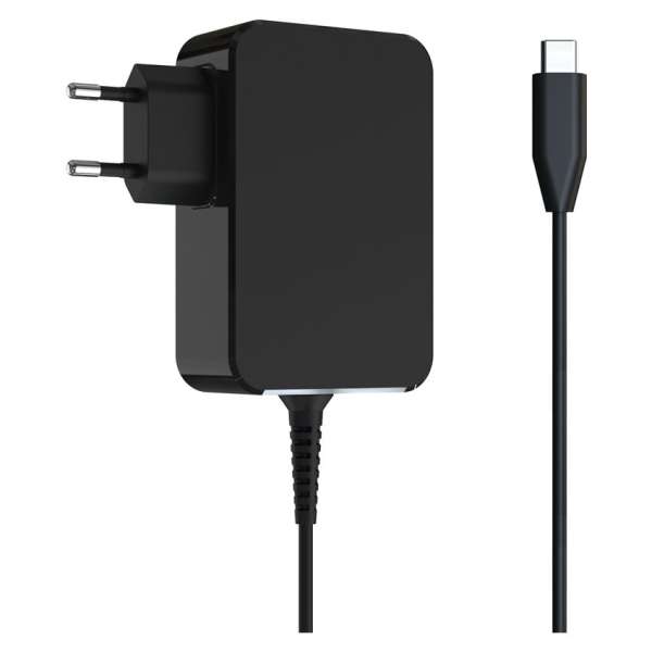 LC Power LC-NB-GAN-45-C 5-20V / 3A 45W Type-C univerzális hálózati notebook töltő
