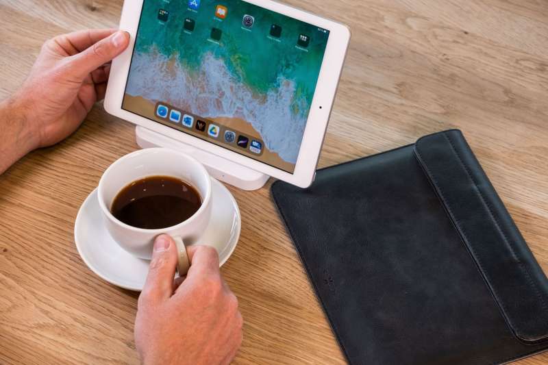FIXED Bőrtok Oxford for Apple iPad 9.7"(2016/2017/2018), iPad Air, iPad Air 2, iPad Pro 9.7"(2016) Fekete, iPad Kiegészítő