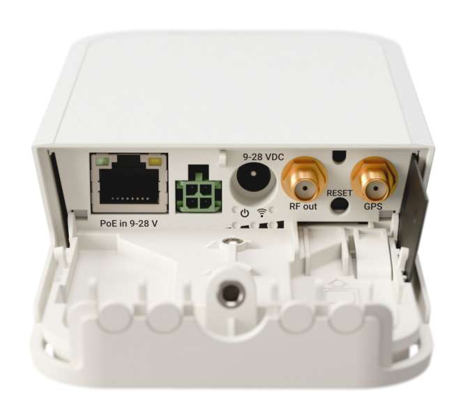 Mikrotik RBWAPR-2ND&R11E-LR8G wAP LR8G kit