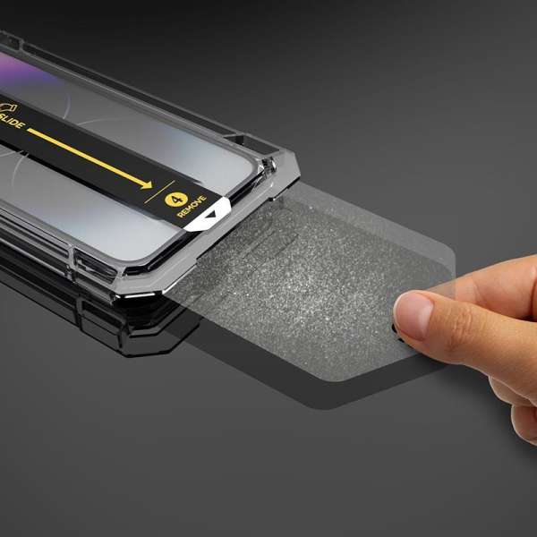 Mobile Origin Screen Guard iPhone 14 Pro with easy application