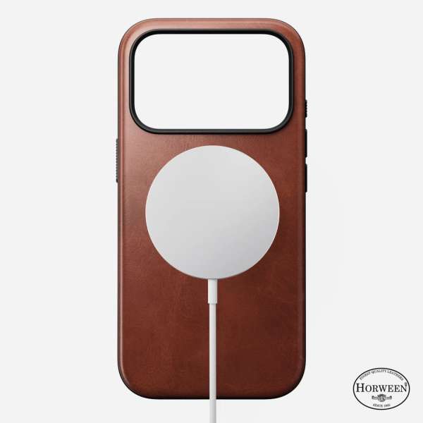Nomad Modern Horween Leather Case for iPhone 17 Pro Olde Dublin