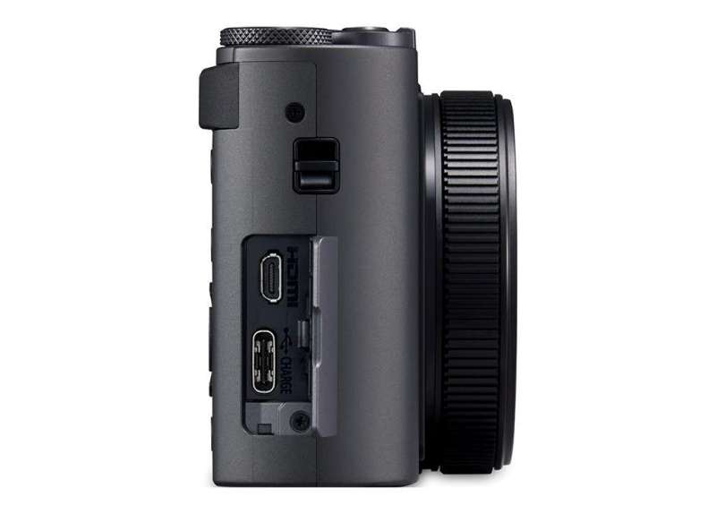 Panasonic Lumix DC-FT7EP-D Silver
