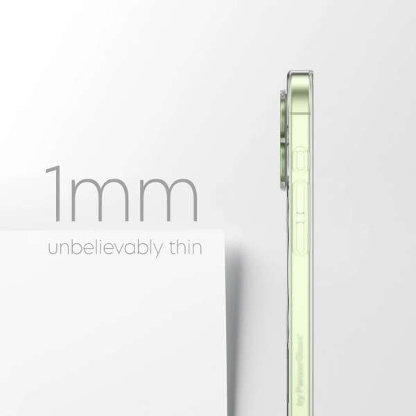 PanzerGlass Care slim MagSafe case for iPhone 17 Transparent