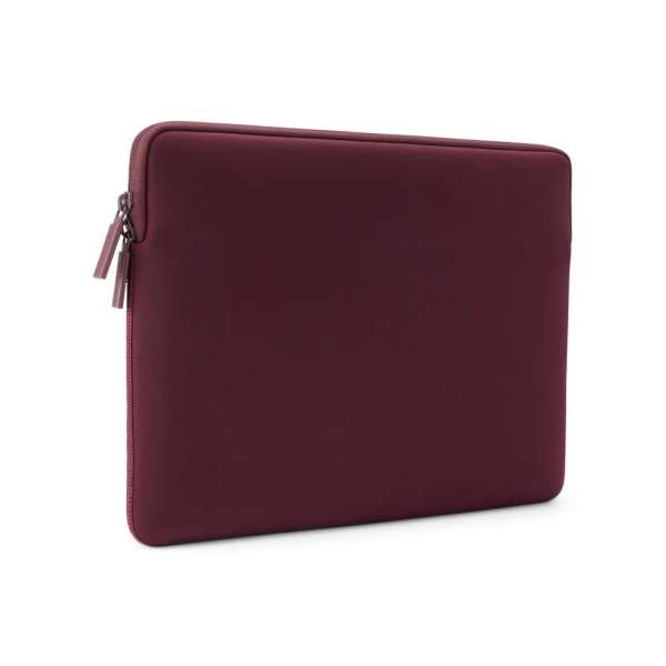 Pipetto Classic Fit Sleeve case for MacBook Neo 13/14 (A18 Pro) Burgundy