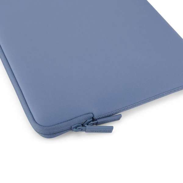 Pipetto Classic Fit Sleeve case for MacBook Neo 13/14 (A18 Pro) Dark Lavender