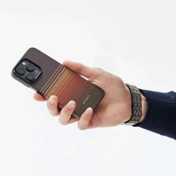 Pitaka MagEZ 5 case for iPhone 15 Pro Max Sunset