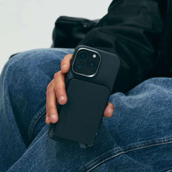 Pitaka Tactile Woven Case iPhone 16 Pro Re-TROS Refining