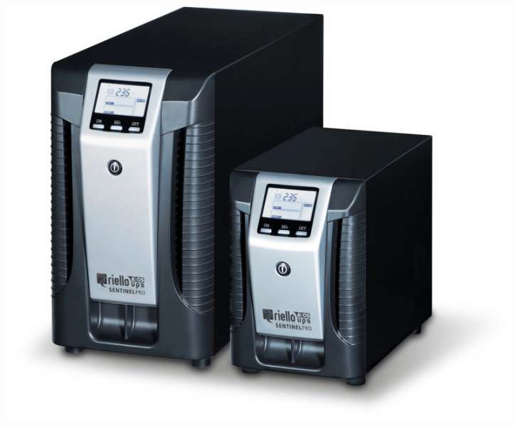 Riello Sentinel Pro 700 LCD 700VA UPS