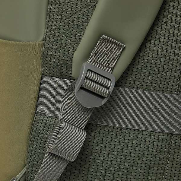 RivaCase 7826 ECO 17L Roll top backpack 14" Olive Green
