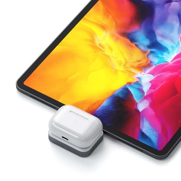 Satechi USB-C Wireless Charging Dock for AirPods (5W) Space Grey