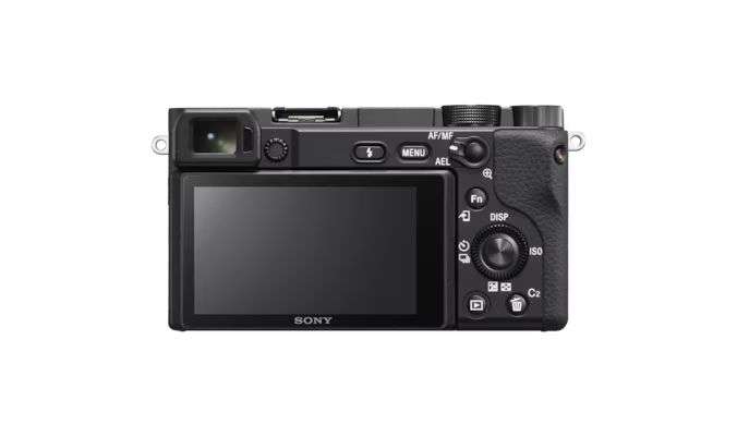 Sony Alpha 6300 + 18-135mm Kit Black