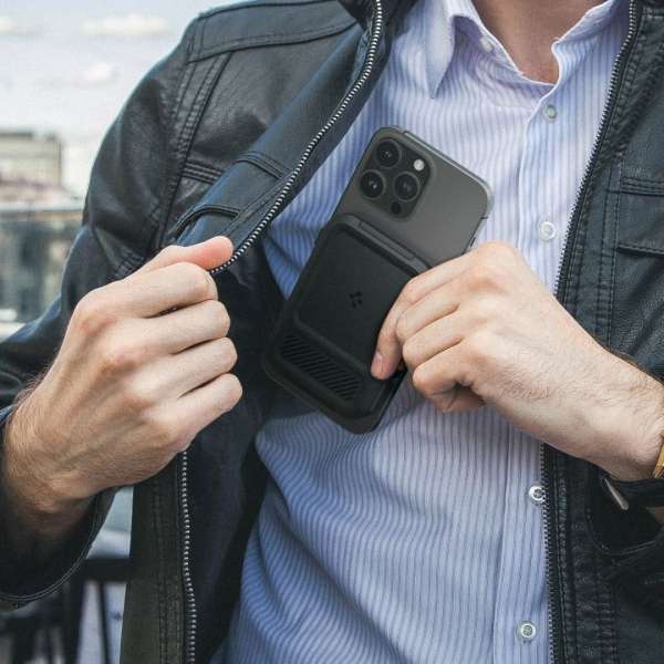 Spigen iPhone Lock Fit Wallet with MagSafe Black