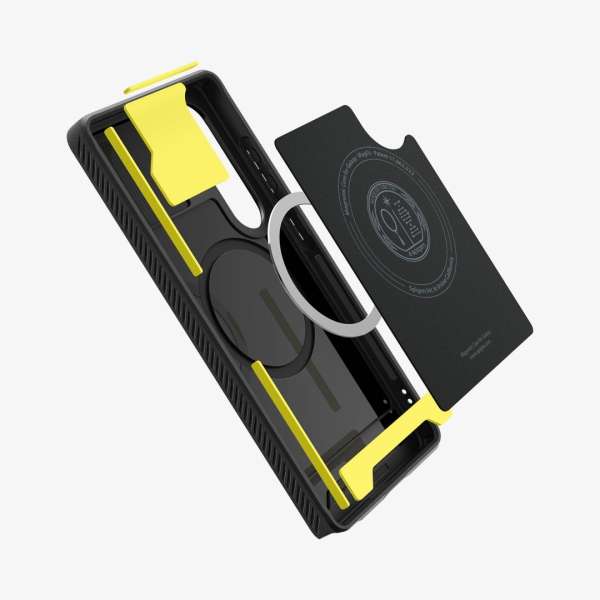 Spigen Rugged Armor MagSafe Samsung Galaxy S25 Ultra Matte Black