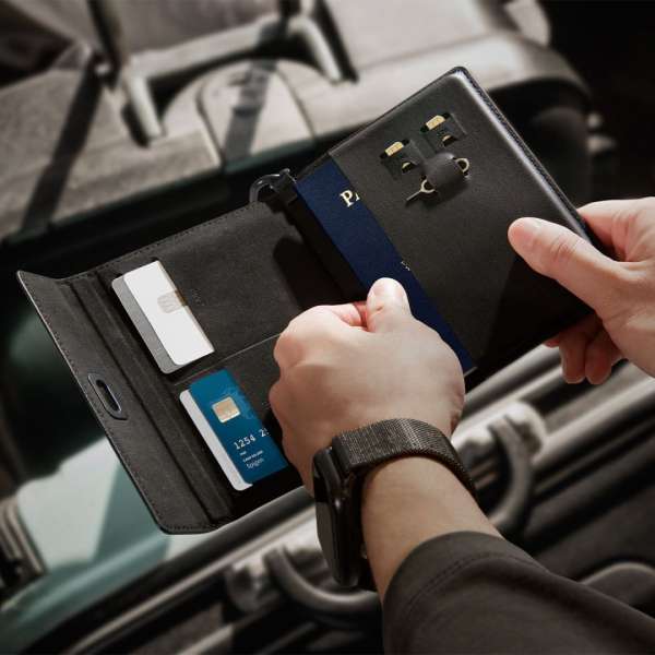 Spigen Universal Passport Holder Black