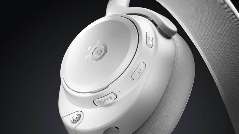 Steelseries Arctis Nova Pro Omni Wireless Bluetooth Gaming Headset White
