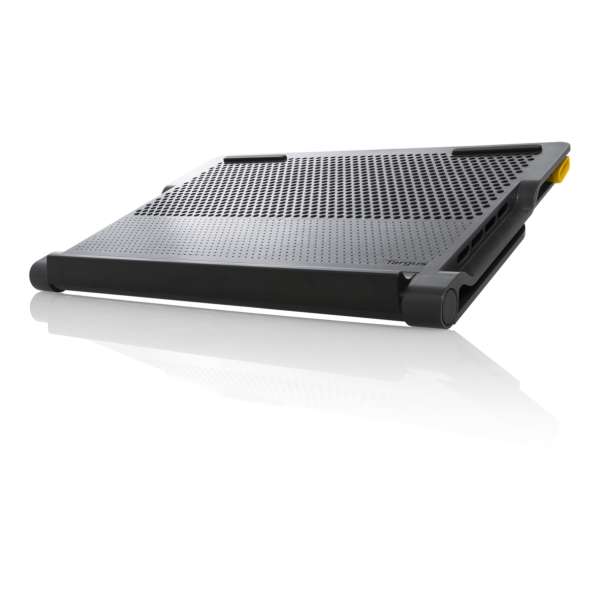 Targus Laptop hűtőpad 4 portos 2.0 elosztóval Black