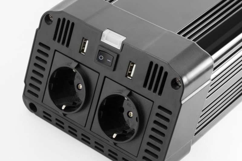 Technaxx TE16 Power Inverter 1200W