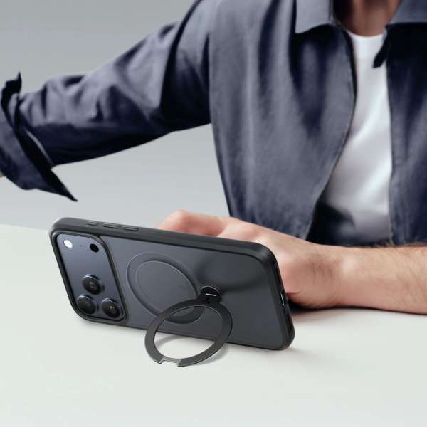 Torras Ostand Pro case for iPhone 17 Pro Max Black
