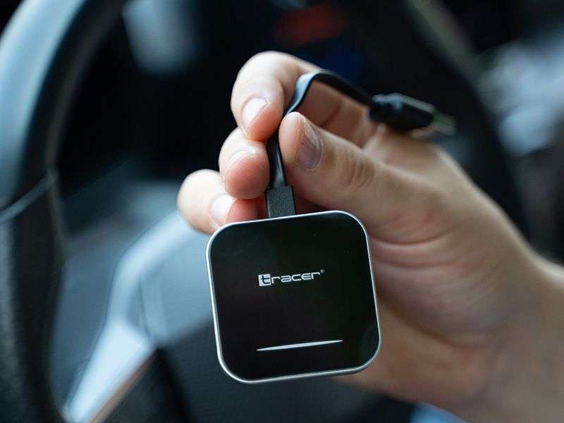 Tracer CarLink Pro Auto Adapter Black