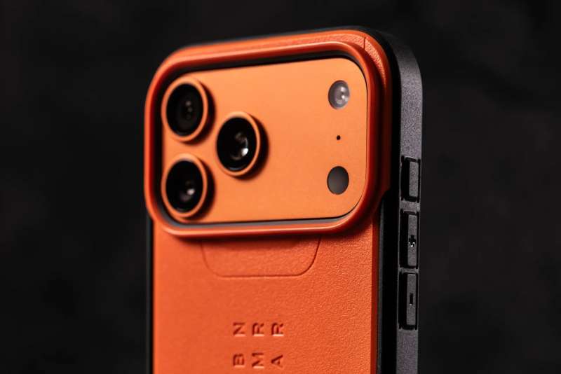 UAG Civilian Magsafe case for iPhone 17 Pro Orange