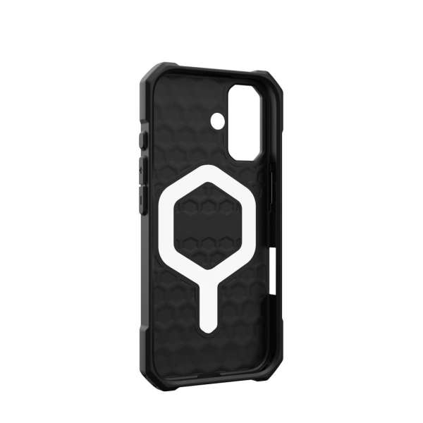 UAG Essential Armor Magsafe case for iPhone 17 Black