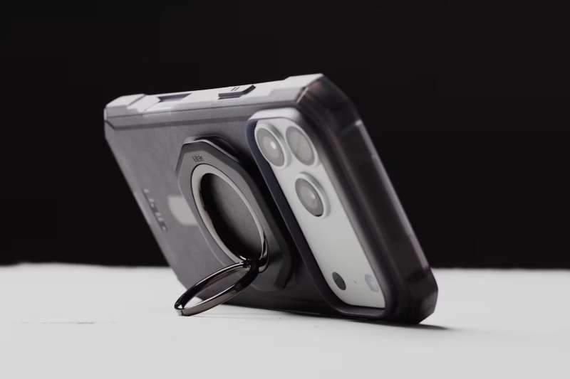 UAG Magnetic Ring Stand LT Black