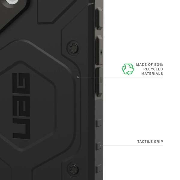 UAG Pathfinder Magsafe case for iPhone 17 Black