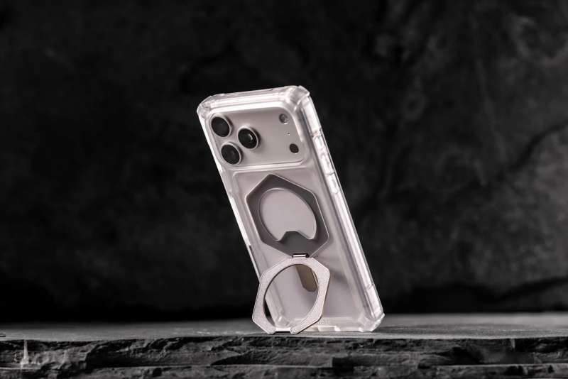 UAG Plasma XTE Magsafe case for iPhone 17 Pro Max Clear/Titanium